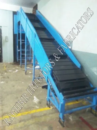 Inclined Slat Conveyor